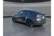 $38354 : Tesla Model Y 2024 Long Rang thumbnail