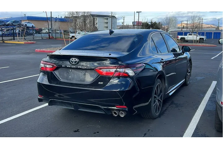 $21984 : Toyota Camry 2021 SE 4dr Sed image 3