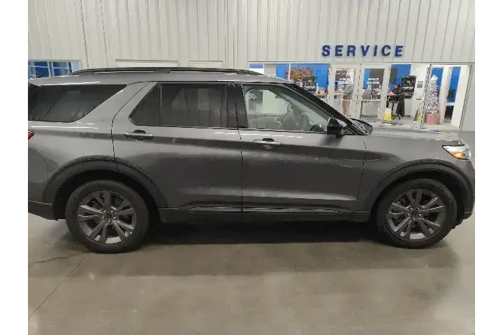 $22999 : Ford Explorer 2022 XLT 4dr S image 2