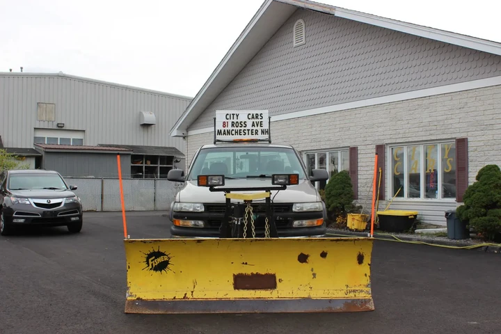 $9999 : 2000 CHEVROLET SILVERADO 2500 image 3