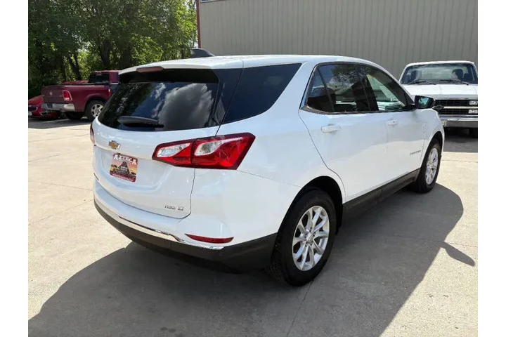 $12950 : 2020 Equinox LT image 5