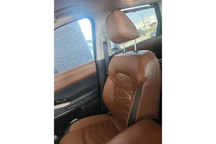 $28777 : Nissan Pathfinder 2022 Plati image 10