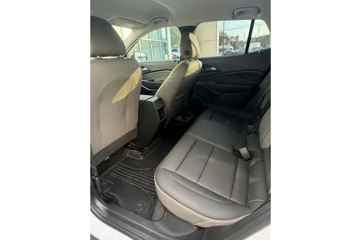 $22409 : Chevrolet Trax 2024 ACTIV 4d image 6