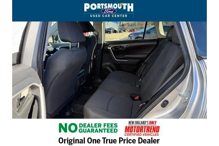 $26995 : Toyota RAV4 2023 AWD LE 4dr image 5
