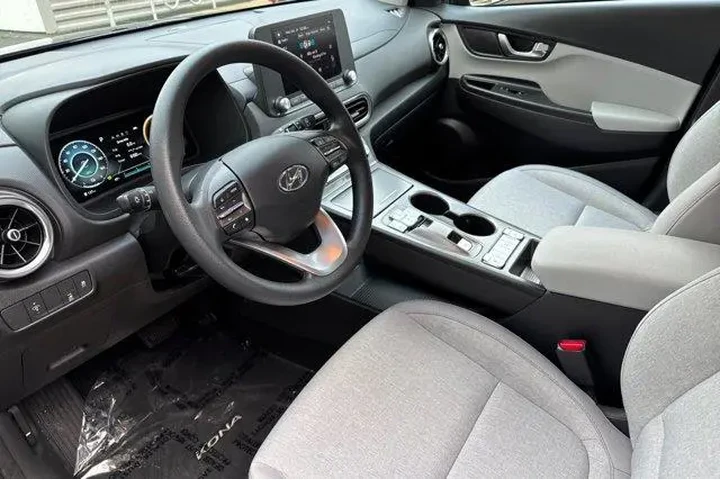 $19878 : Hyundai KONA Electric 2023 S image 10