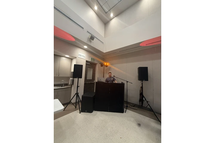 Dj/sonido para renta image 5