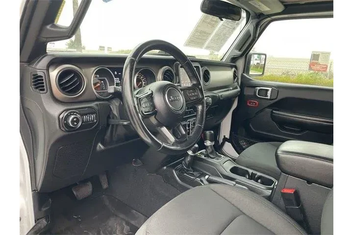 $30567 : Jeep Gladiator 2021 4x4 Spor image 10