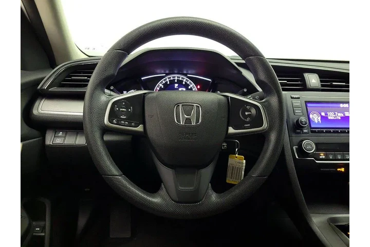 $16998 : Honda Civic 2018 LX 4dr Seda image 10