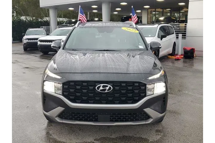 $22991 : Hyundai SANTA FE 2023 SEL 4d image 2