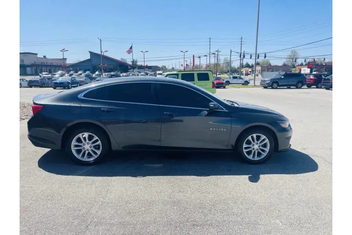 $7999 : 2018 Malibu LT image 8