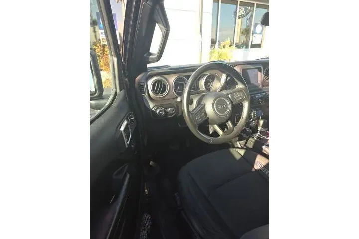 $22156 : Jeep Wrangler Unlimited 2020 image 9