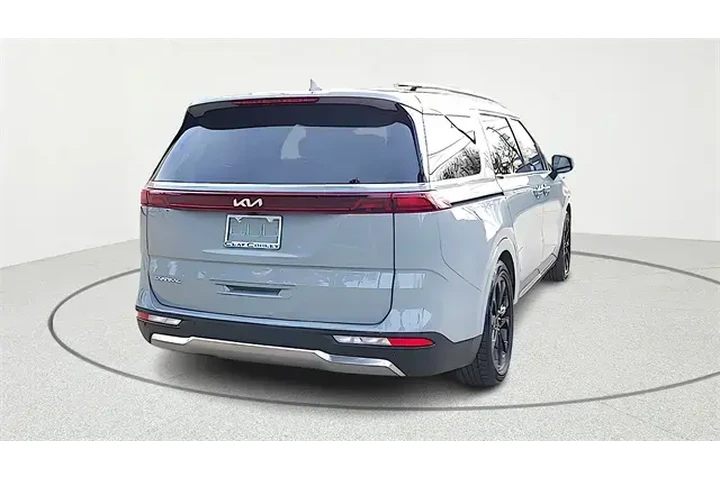 $31216 : Kia Carnival 2023 SX 4dr Min image 7