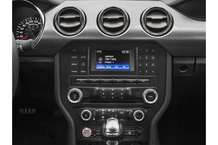 $13965 : Ford Mustang 2016 EcoBoost 2 image 9