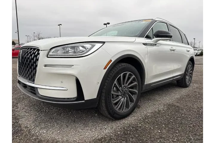 $34000 : Lincoln Corsair 2023 Reserve image 1