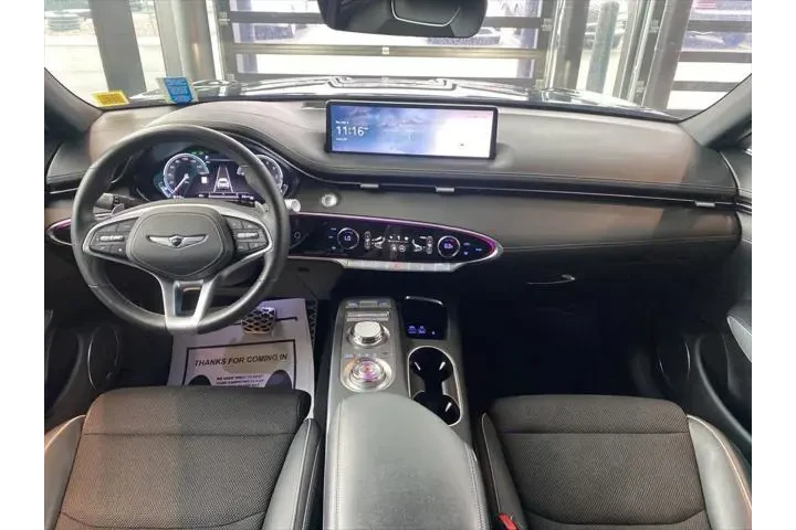 $31590 : Genesis GV70 2023 AWD 2.5T S image 7