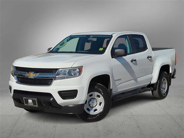 $23990 : Pre-Owned 2018 Chevrolet Colo image 1