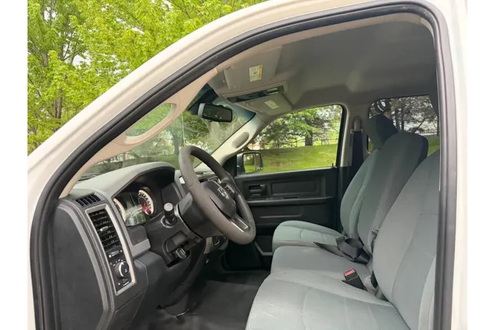 $16997 : 2016 RAM 1500 Express image 10