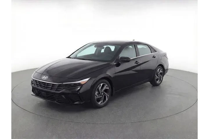 $18914 : Hyundai ELANTRA 2024 SEL 4dr image 1