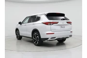$26998 : Mitsubishi Outlander 2024 SE thumbnail