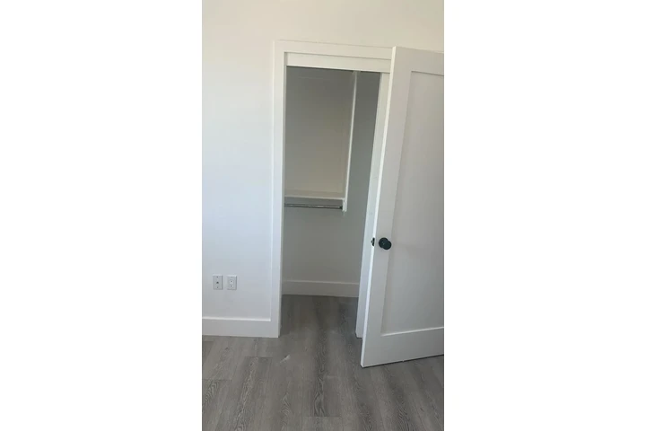 $900 : Rento cuarto image 1