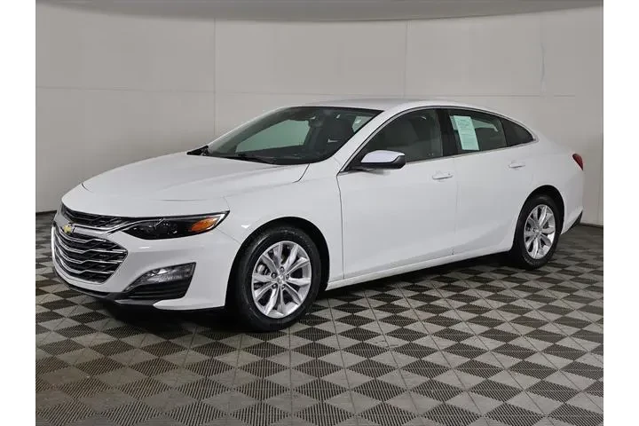 $20193 : Chevrolet Malibu 2023 LT 4dr image 6