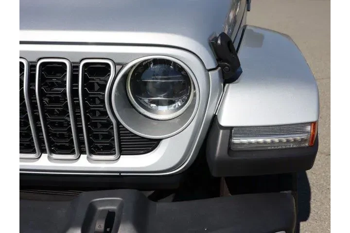 $35218 : Jeep Wrangler 2024 4x4 Sahar image 10