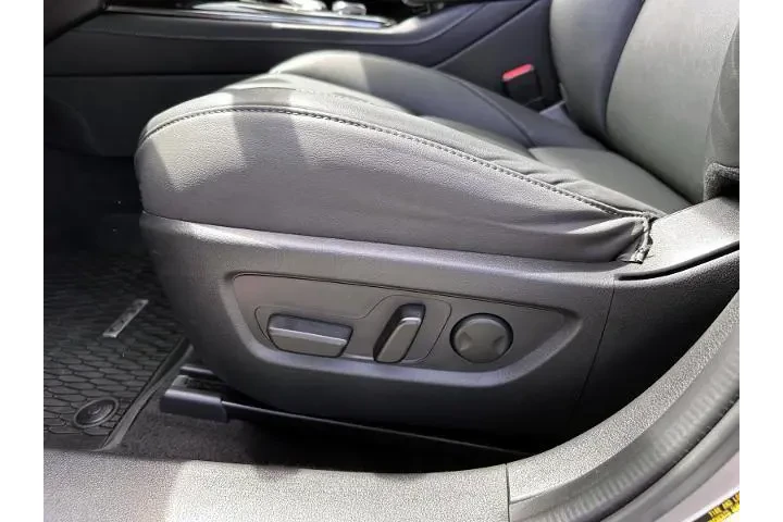 $23999 : Mazda CX-30 2023 AWD 2.5 S P image 10