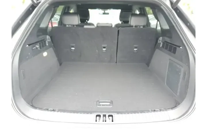 $23490 : Lincoln Nautilus 2020 4dr St image 8