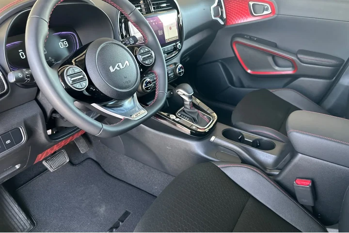 $25735 : New 2025 Soul GT-Line image 9