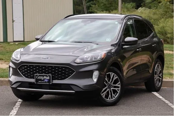 $17995 : Ford Escape 2020 AWD SEL 4dr image 1