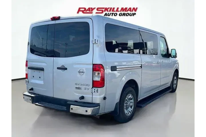 $22988 : Nissan NV 2015 3500 HD S 3dr image 7
