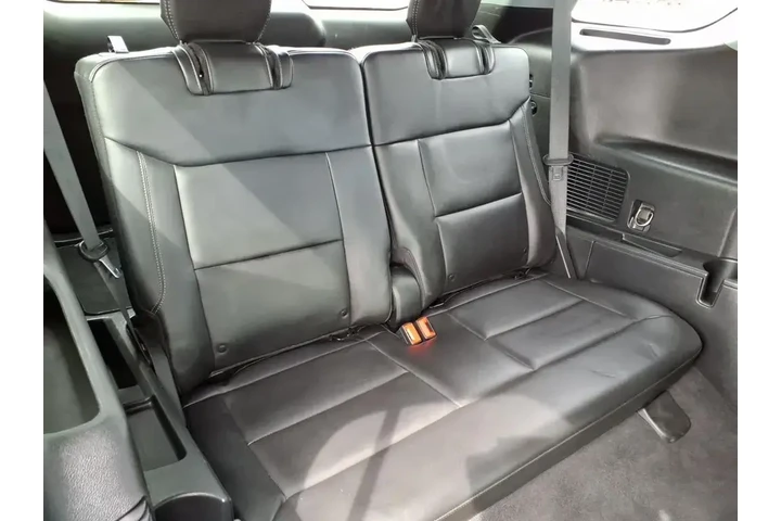 $29825 : Ford Explorer 2022 AWD XLT 4 image 6