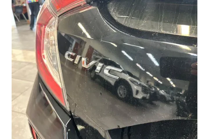 $17000 : Honda Civic 2019 LX 4dr Hatc image 7
