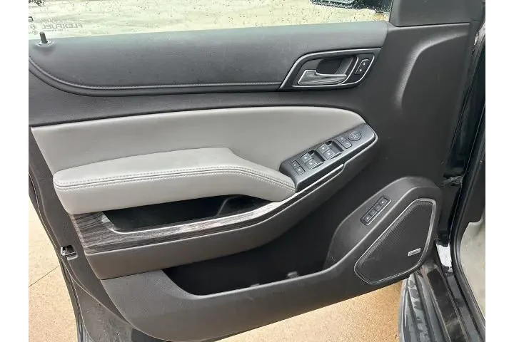 $27900 : Chevrolet Tahoe 2019 4x4 LT image 9