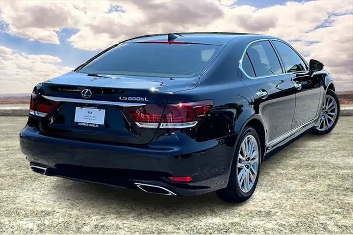 $31399 : Lexus LS 600h L 2015 AWD Hyb image 5