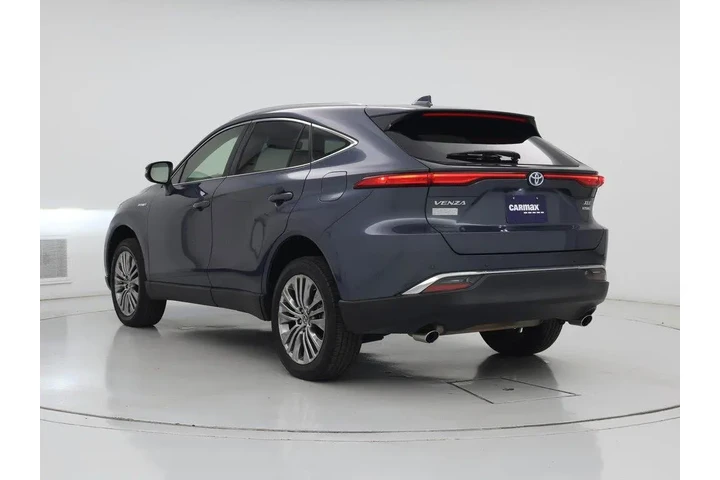$28998 : Toyota Venza 2021 AWD XLE 4d image 2