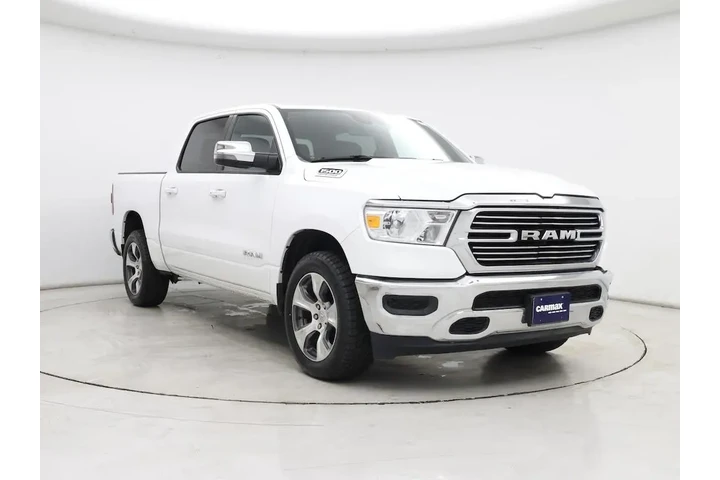 $32998 : Ram 1500 2024 4x2 Laramie 4d image 1