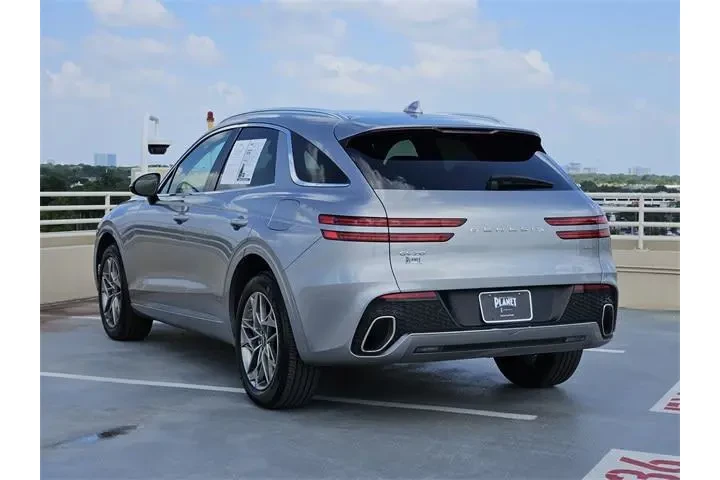 $35999 : Genesis GV70 2025 AWD 2.5T S image 5