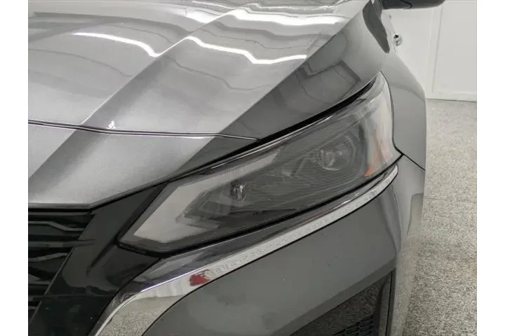 $21897 : Nissan Altima 2024 2.5 SV 4d image 9