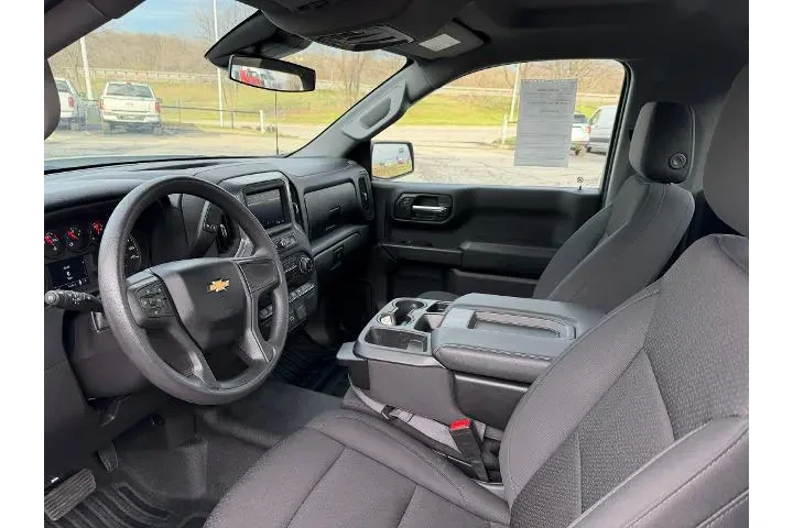 $29988 : Chevrolet Silverado 1500 202 image 2