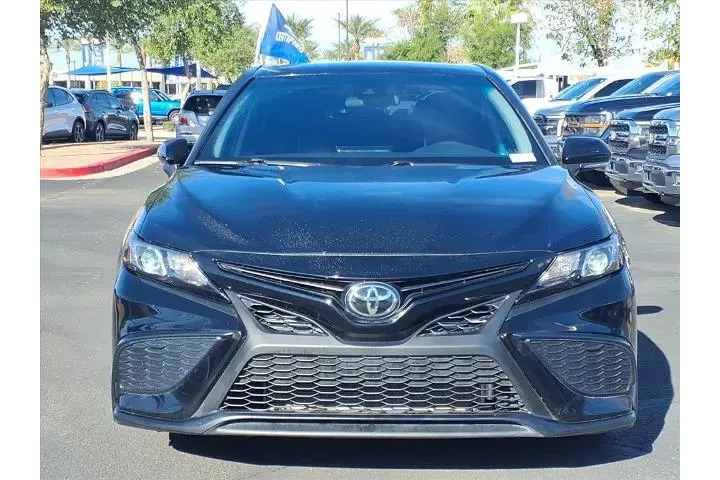 $25963 : Toyota Camry 2024 SE 4dr Sed image 2