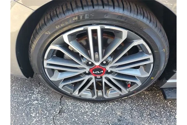 $18990 : Kia Forte 2023 GT 4dr Sedan image 8