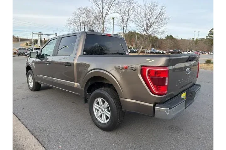 $35878 : Ford F-150 2023 4x4 XLT 4dr image 5