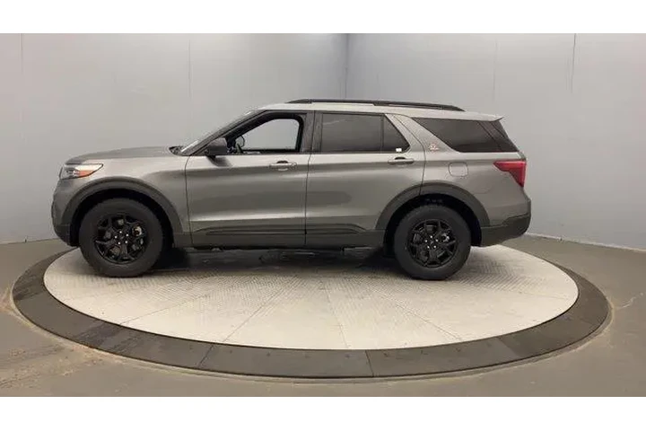$34495 : Ford Explorer 2022 AWD Timbe image 2
