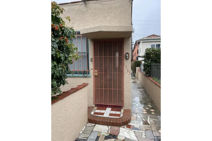 $650 : REAR UNIT image 2