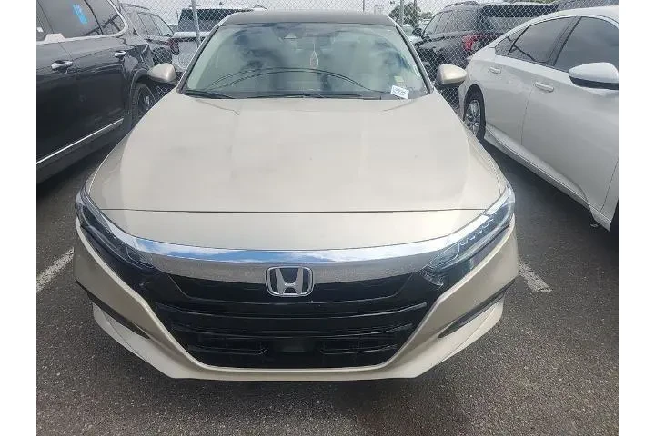 $20861 : Honda Accord 2020 LX 4dr Sed image 2