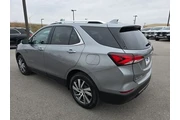 $25500 : Chevrolet Equinox 2023 4x4 P thumbnail