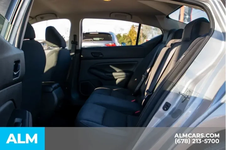 $17220 : Nissan Altima 2024 2.5 SV 4d image 9