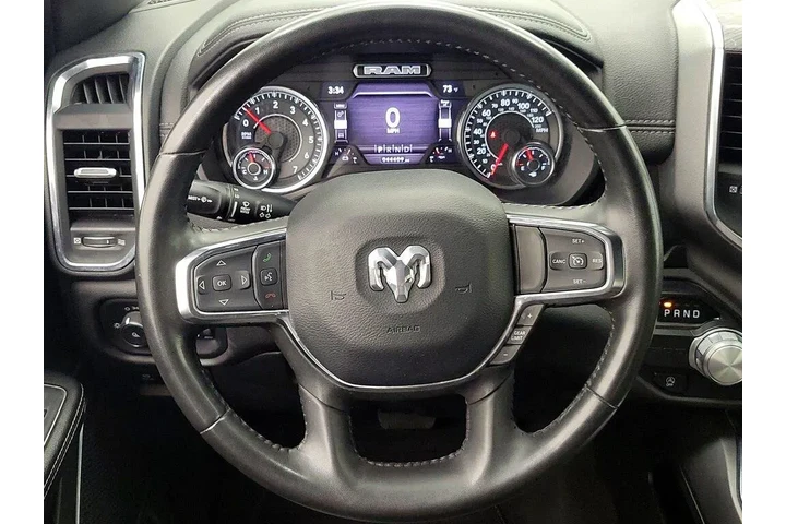 $33998 : Ram 1500 2024 4x2 Laramie 4d image 10