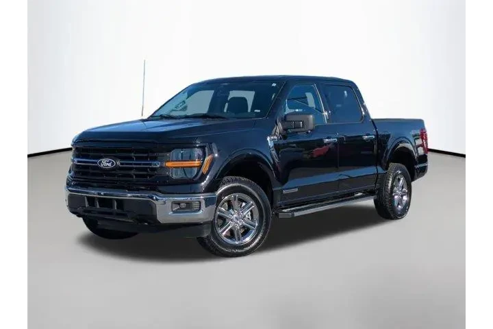 $38456 : Ford F-150 2024 4x4 XLT 4dr image 2